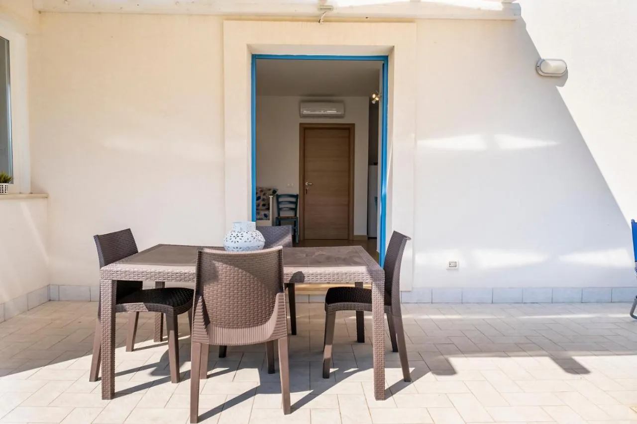 Villa Tra Mare e Ulivi Lido di Noto Casa vacanze