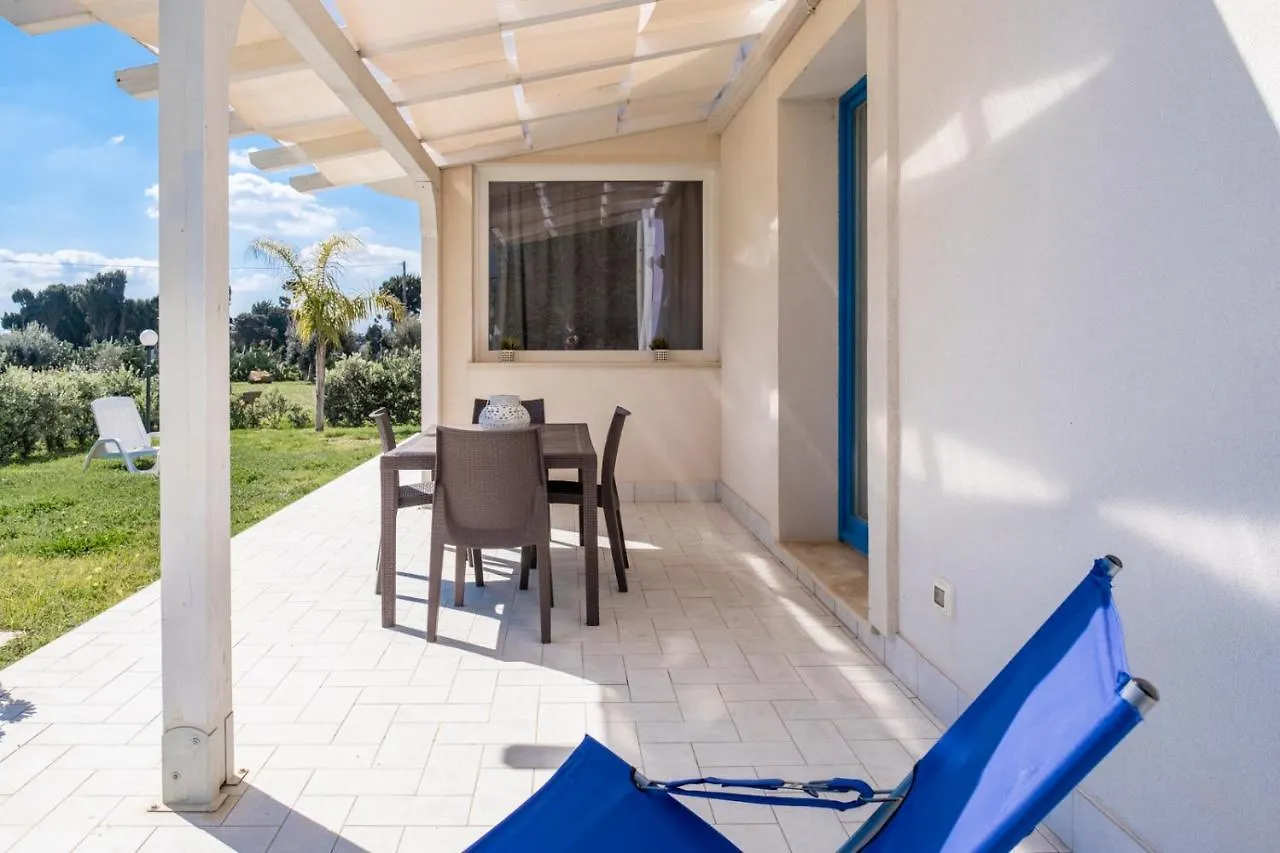 Villa Tra Mare e Ulivi Lido di Noto Casa vacanze